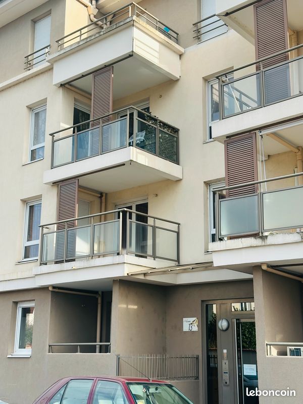 Appartement a louer decines-charpieu - 2 pièce(s) - 51 m2 - Surfyn