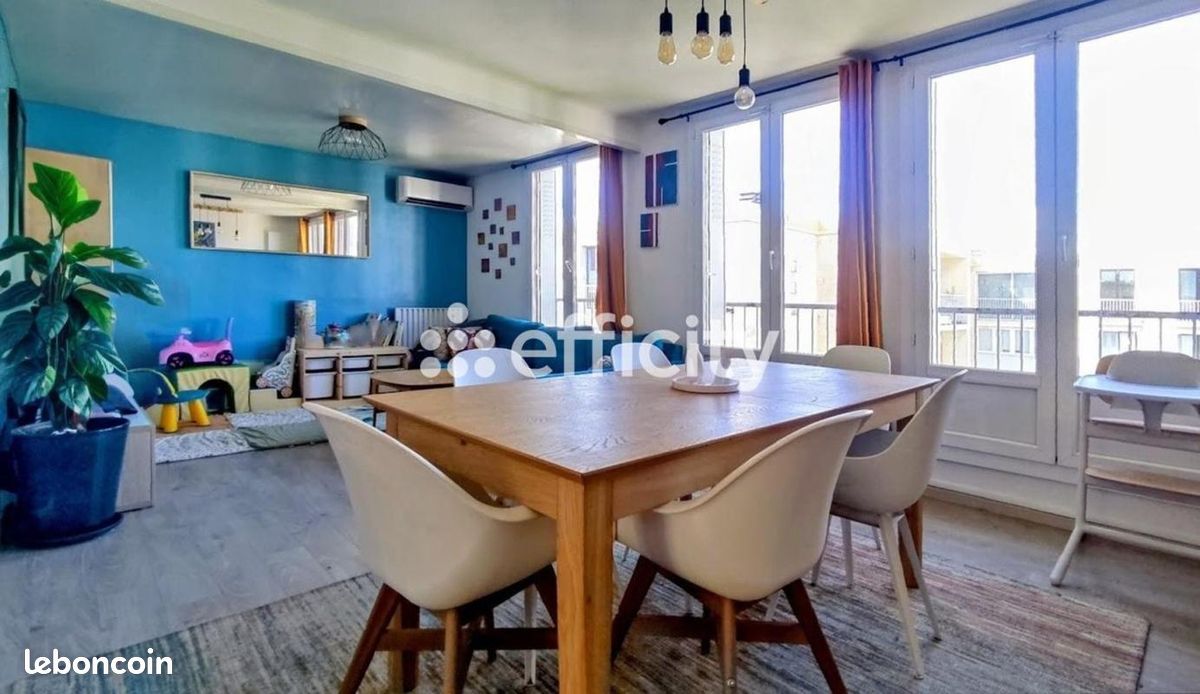 Appartement 3 pièces 80 m² · à Aix-en-Provence · 80 m² · 286 000 €
