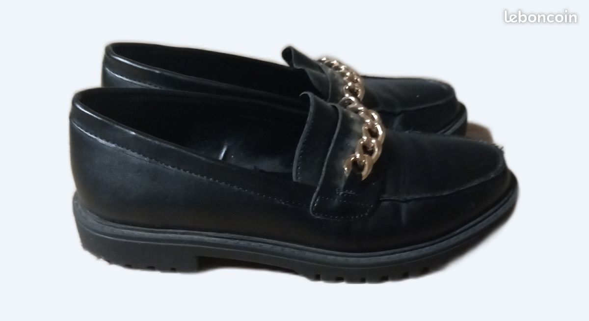 Vend mocassin femme noir Chaussures