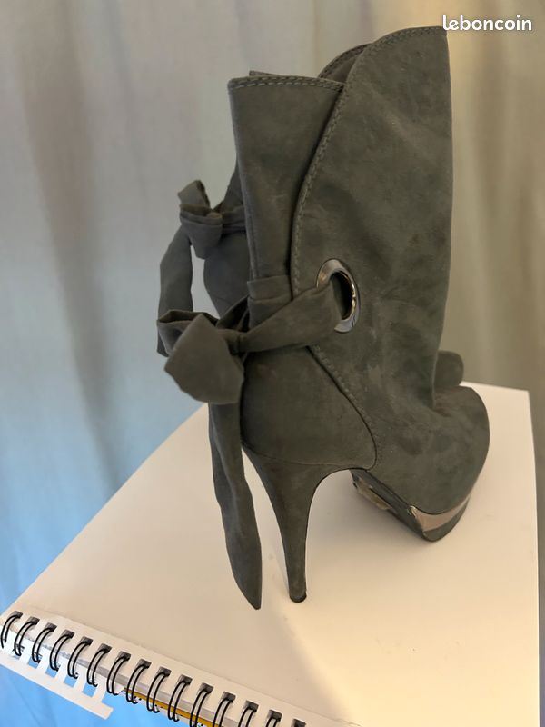 Sublime bottines talon aiguille (image 3)