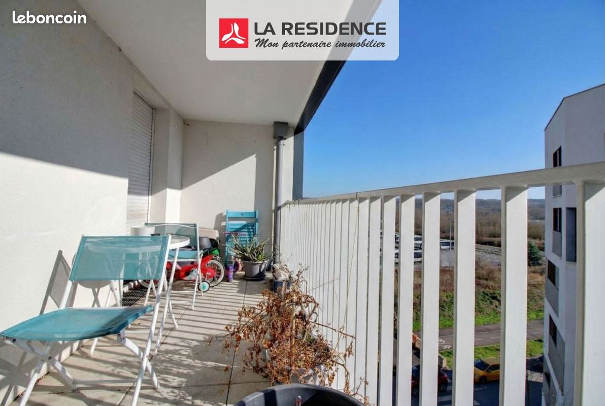 Appartement 4 pièces 77 m² · à Carrières-sous-Poissy · 77 m² · 260 000 €