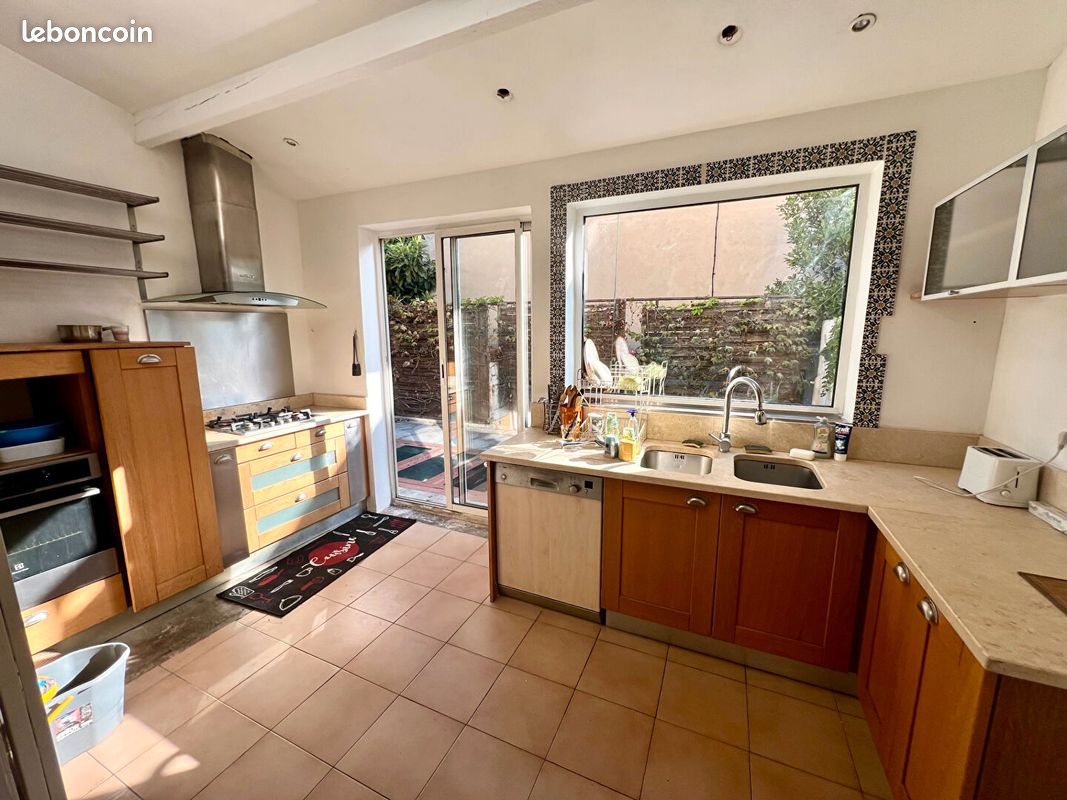 Maison 6 pièces 105 m² · à Avignon · 105 m² · 294 000 €