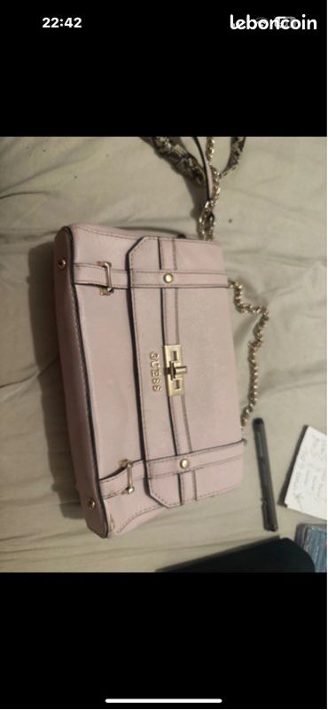 Sac guess bonne état (image 1)