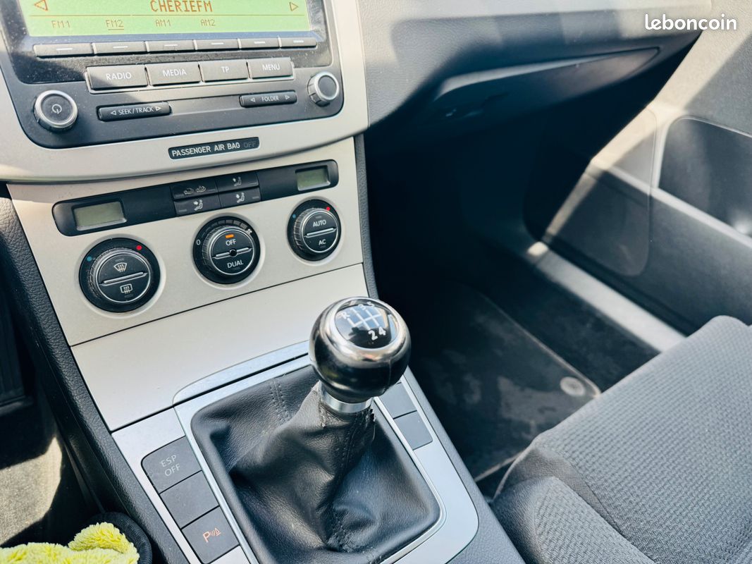 Volkswagen passat vi 2.0 tdi 110 cr fap confortline (image 3)