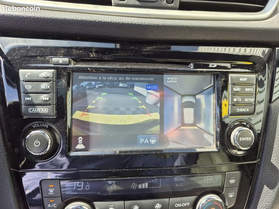 Nissan QASHQAI 1.6 DCI 130 STOP/START TEKNA XTRONIC A (image 26)