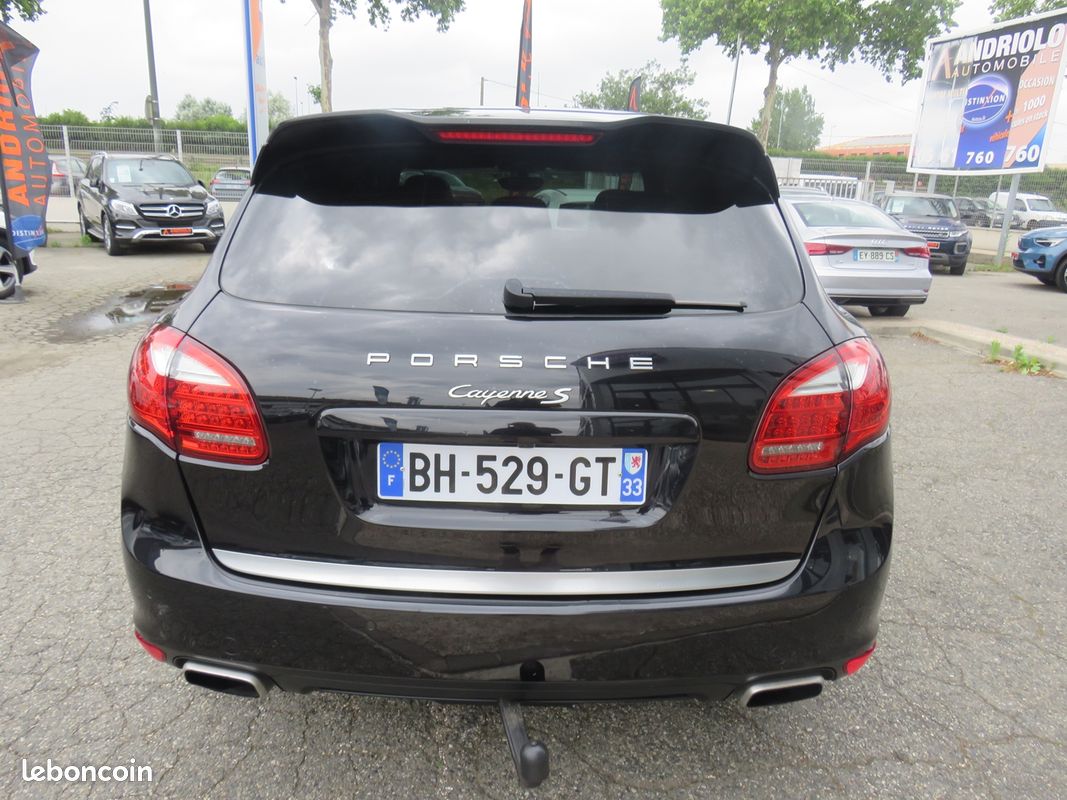 Porsche CAYENNE (958) S HYBRID (image 27)
