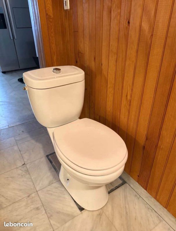 Toilette (image 1)