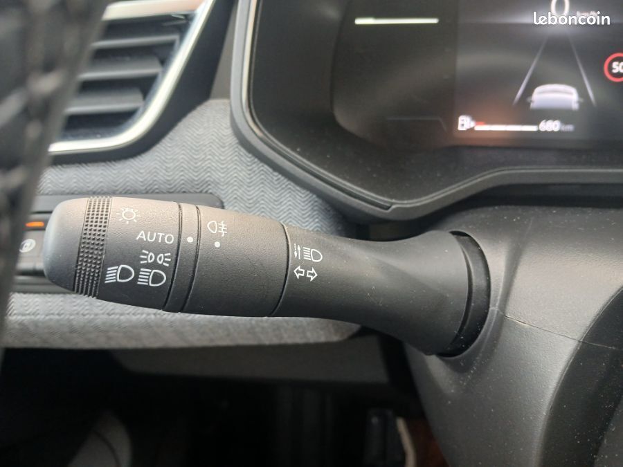 Renault Clio V 1.0 TCe 90 BVM6 TECHNO GPS Camera JA16 (image 34)