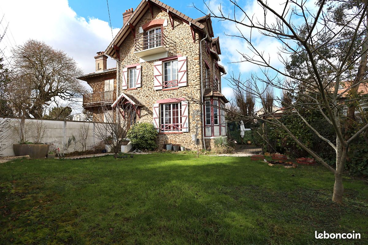Maison 5 pièces 129 m² · à Neuilly-Plaisance · 129 m² · 525 000 €