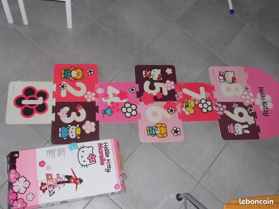 Jeu marelle "Hello Kitty (image 1)