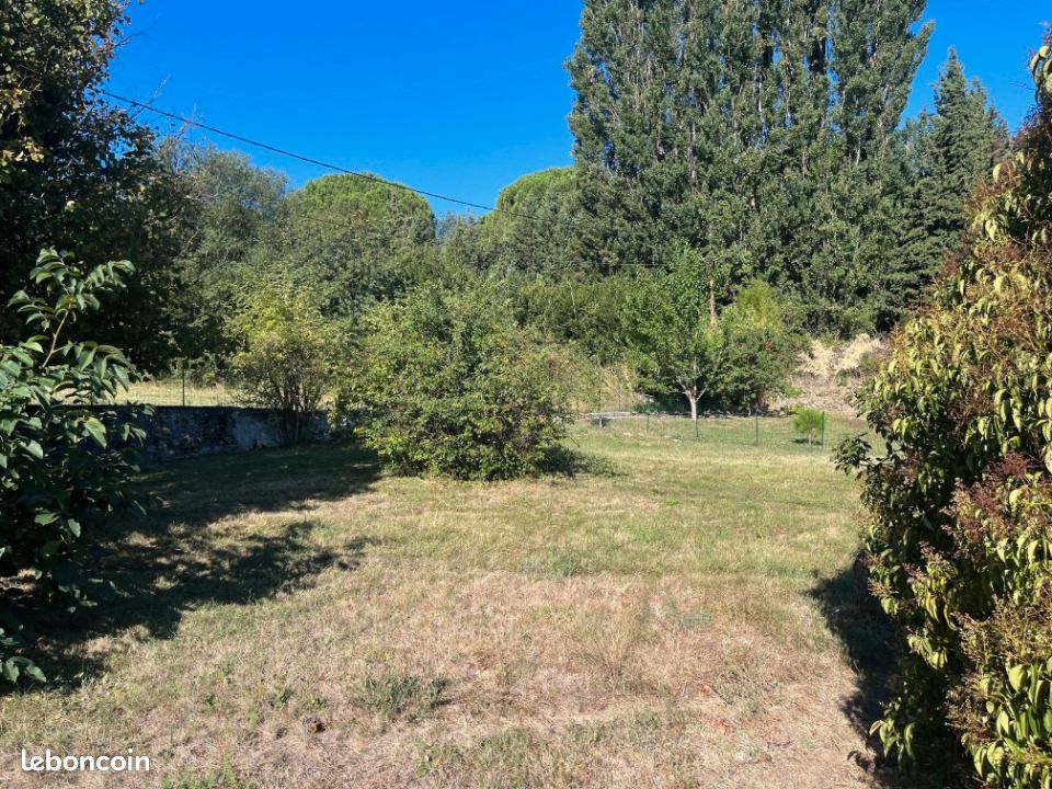 Terrain 513 m² · à Viviers · 87 000 €