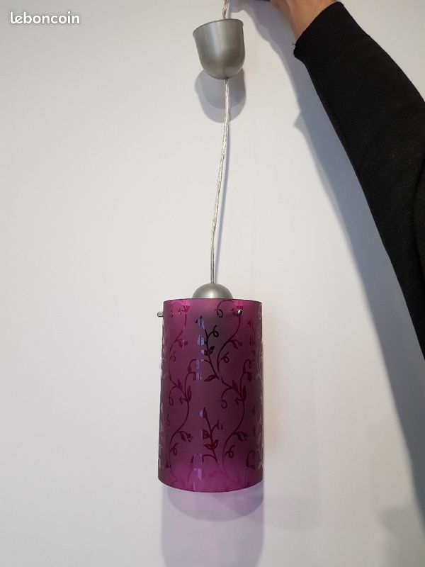 Suspension en verre (image 1)