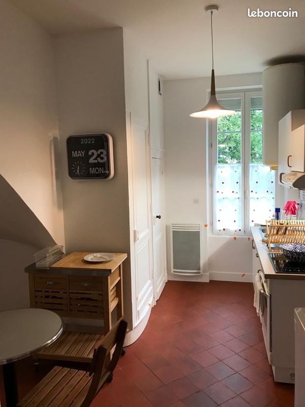 St-emilion/libourne - grand t2 meublé 45m2 - 4 couchages - Saint-Étienne-de-Lisse 33330 Parent (image principale 5)