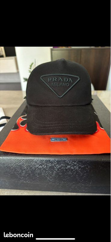 Casquette prada (image 1)