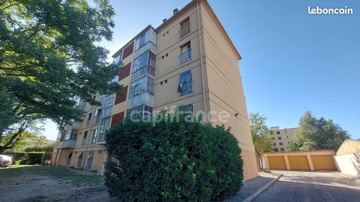 Appartement 3 pièces 55 m² · à Avignon · 55 m² · 69 900 €