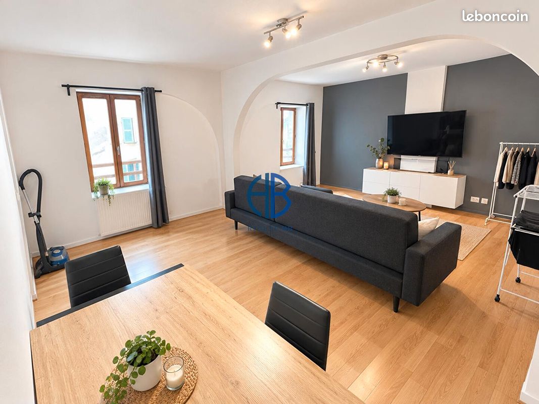 Appartement 4 pièces 84 m² · à La Tour-du-Pin · 84 m² · 161 000 €