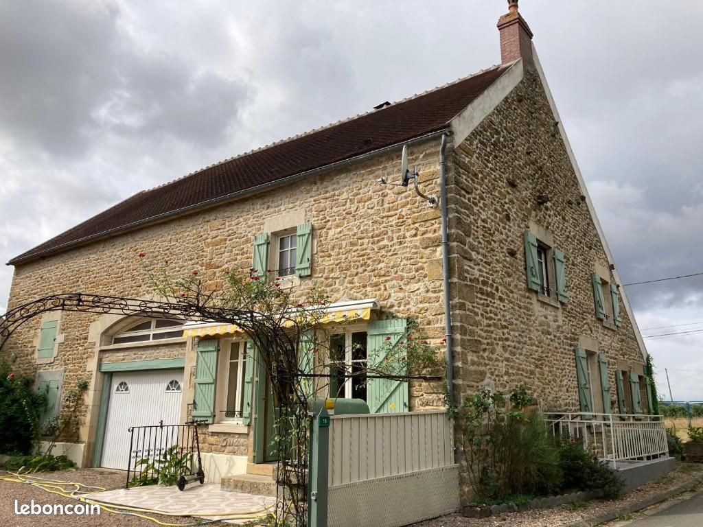 Maison 4 pièces 149 m² · à Oisy · 149 m² · 800 €/mois