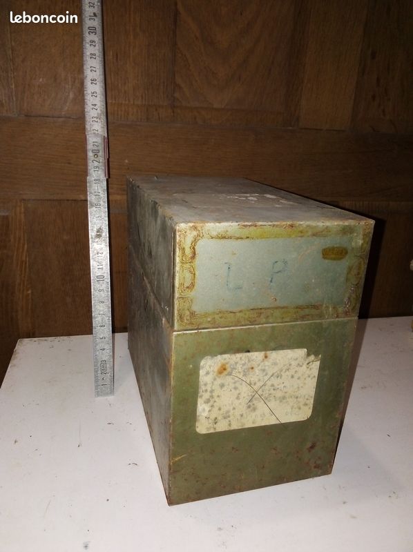 Boite à fiches fer (image 1)