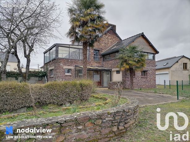 Maison 10 pièces 175 m²