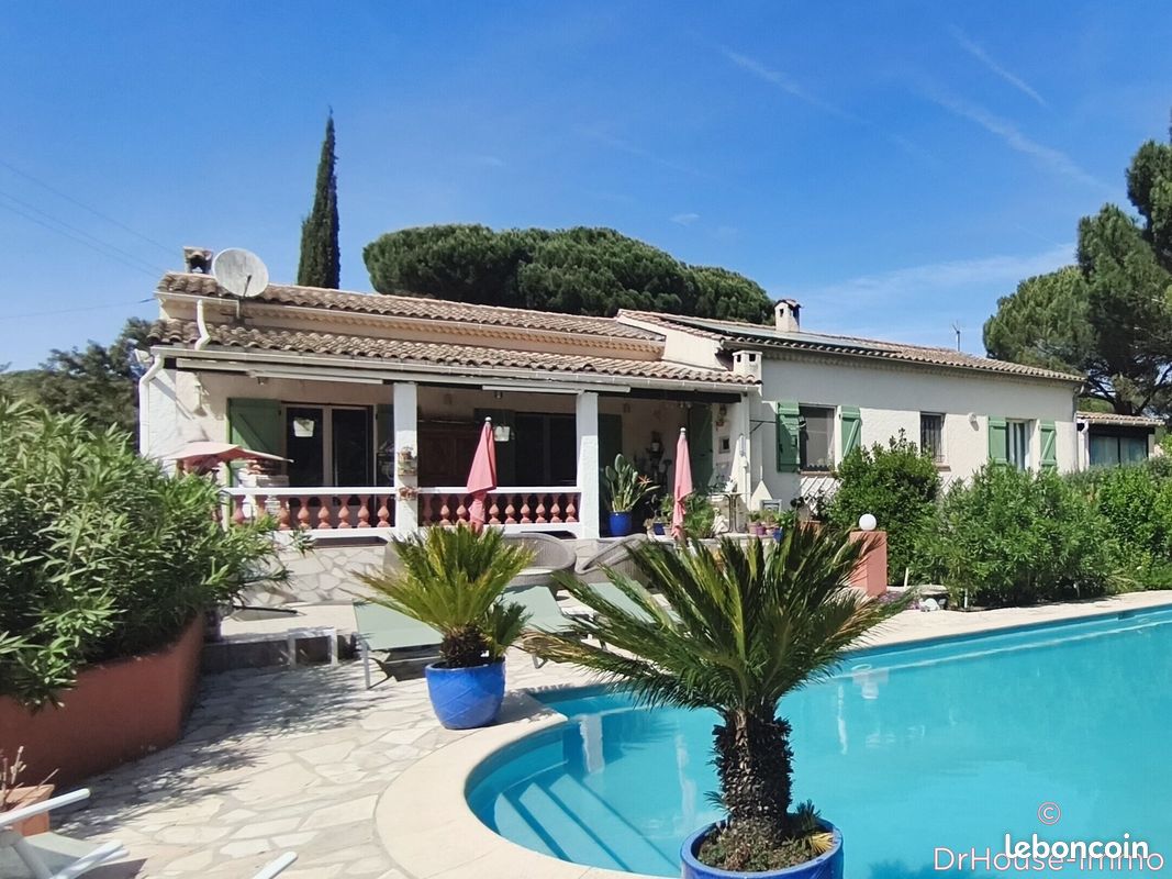 Maison 5 pièces 127 m² · à Vidauban · 127 m² · 574 000 €