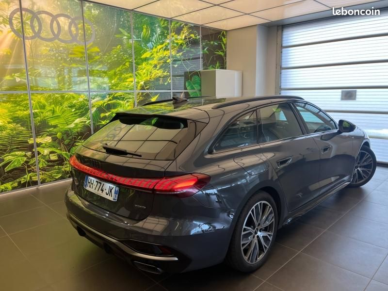 Audi A5 Avant 2.0 e-hybrid 299ch S line quattro S tronic 7 (image 25)
