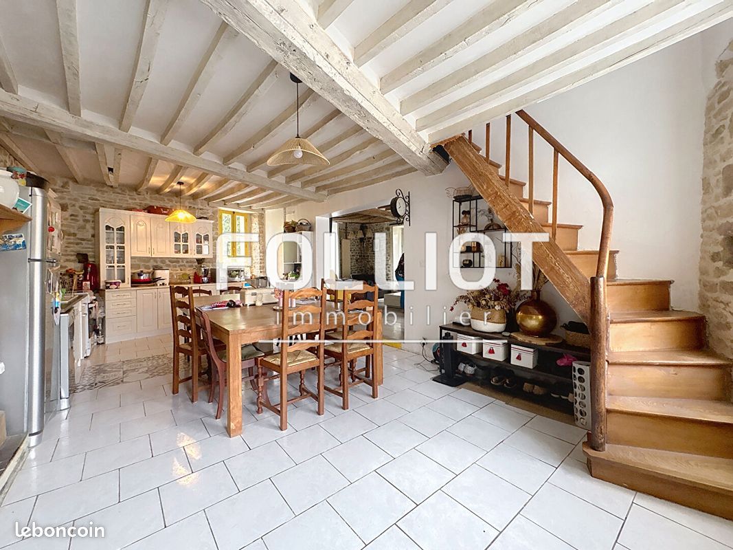 Maison 8 pièces 180 m² · à Torigny-les-Villes · 180 m² · 155 000 €