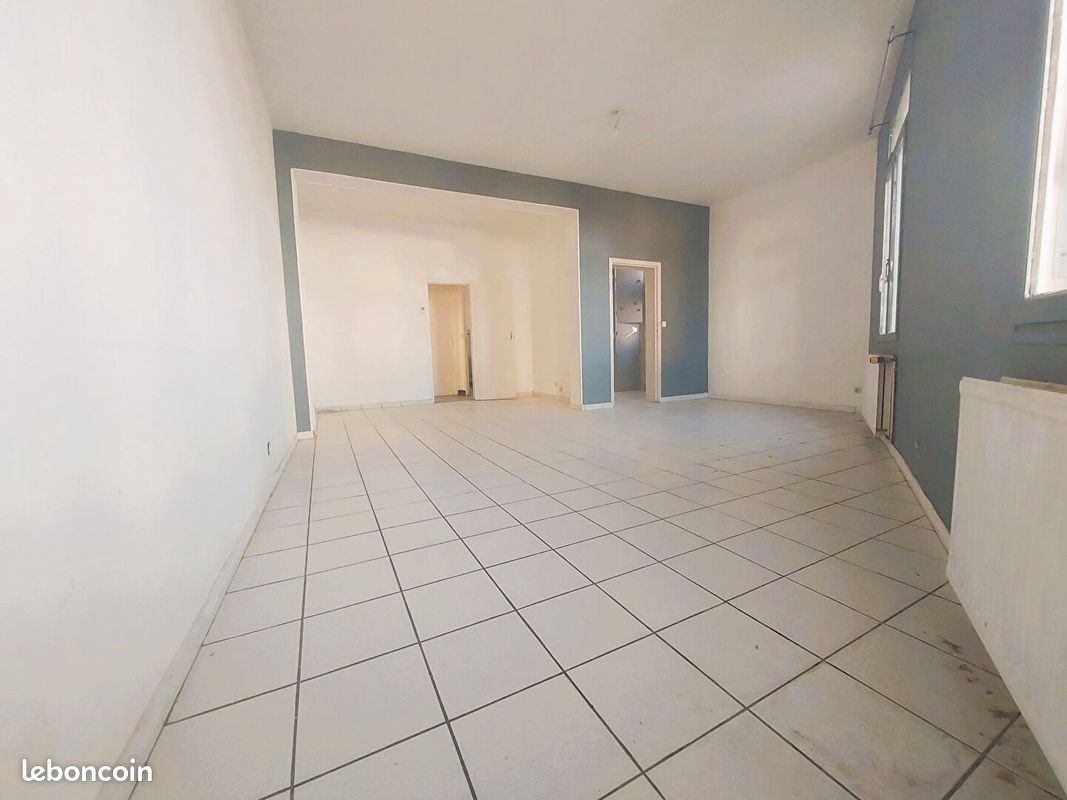Maison 4 pièces 105 m² · à Saint-Quentin · 105 m² · 86 000 €