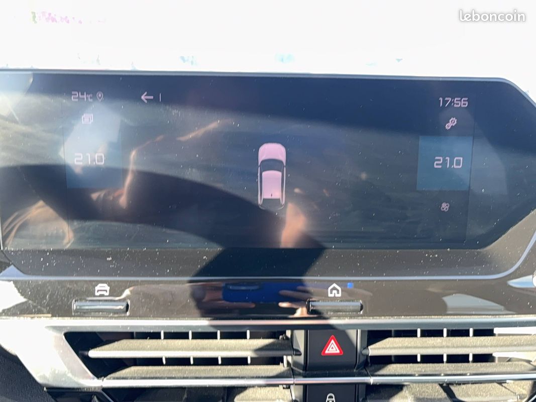 CITROEN C4 PureTech 130 S&S BVM6 Feel (image 24)