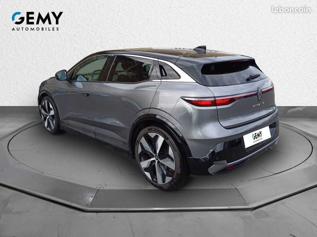 RENAULT Megane E-Tech EV60 220 ch super charge Techno (image 7)