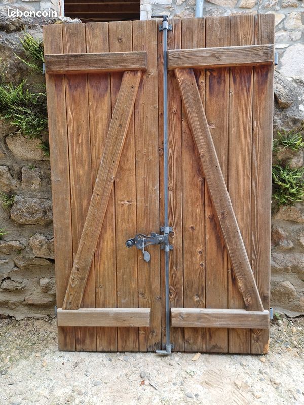 4 paire des volets bois 100 x 137 - Bricolage