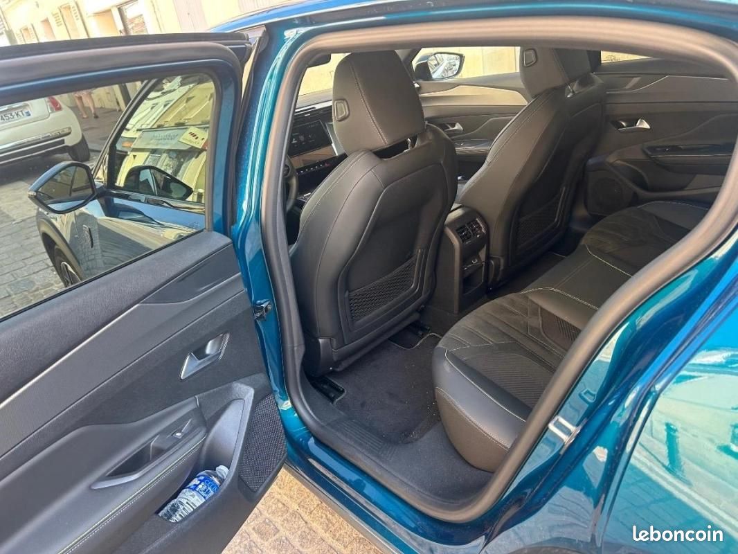 Peugeot 408 1.2 PURETECH 130 GT EAT BVA START-STOP (image 20)
