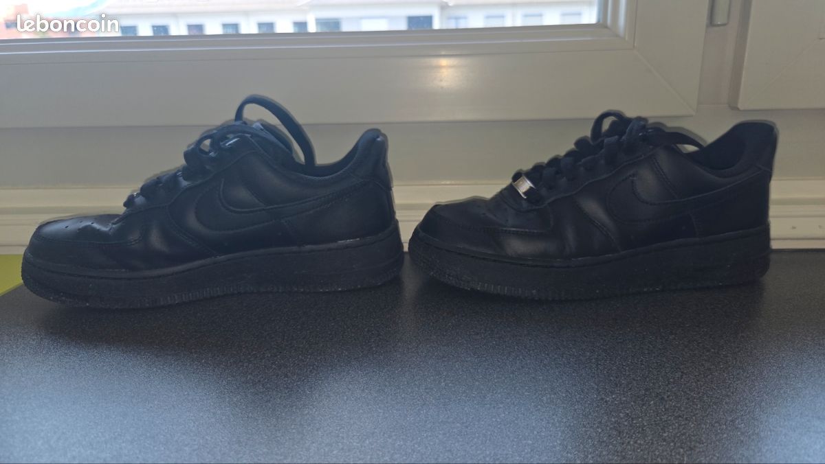 AirForce 1 Noir Femme (image 2)
