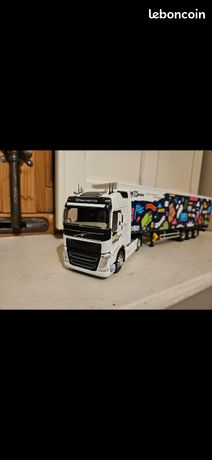 Volvo fh transports Guiffant eligor 1/43 - Collection