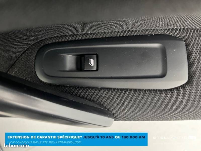Peugeot 308 PureTech 110ch S&S BVM6 Style (image 31)