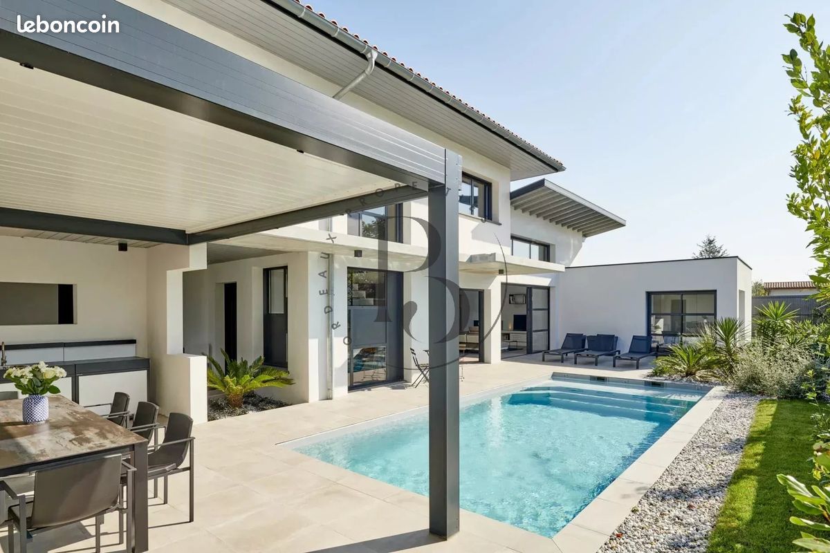 Maison 6 pièces 184 m² · à Anglet · 184 m² · 1 995 000 €