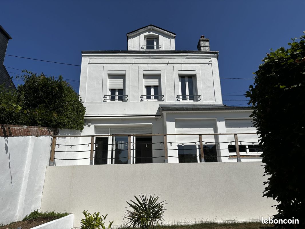 Maison 6 pièces 91 m² · à Sainte-Adresse · 91 m² · 370 000 €