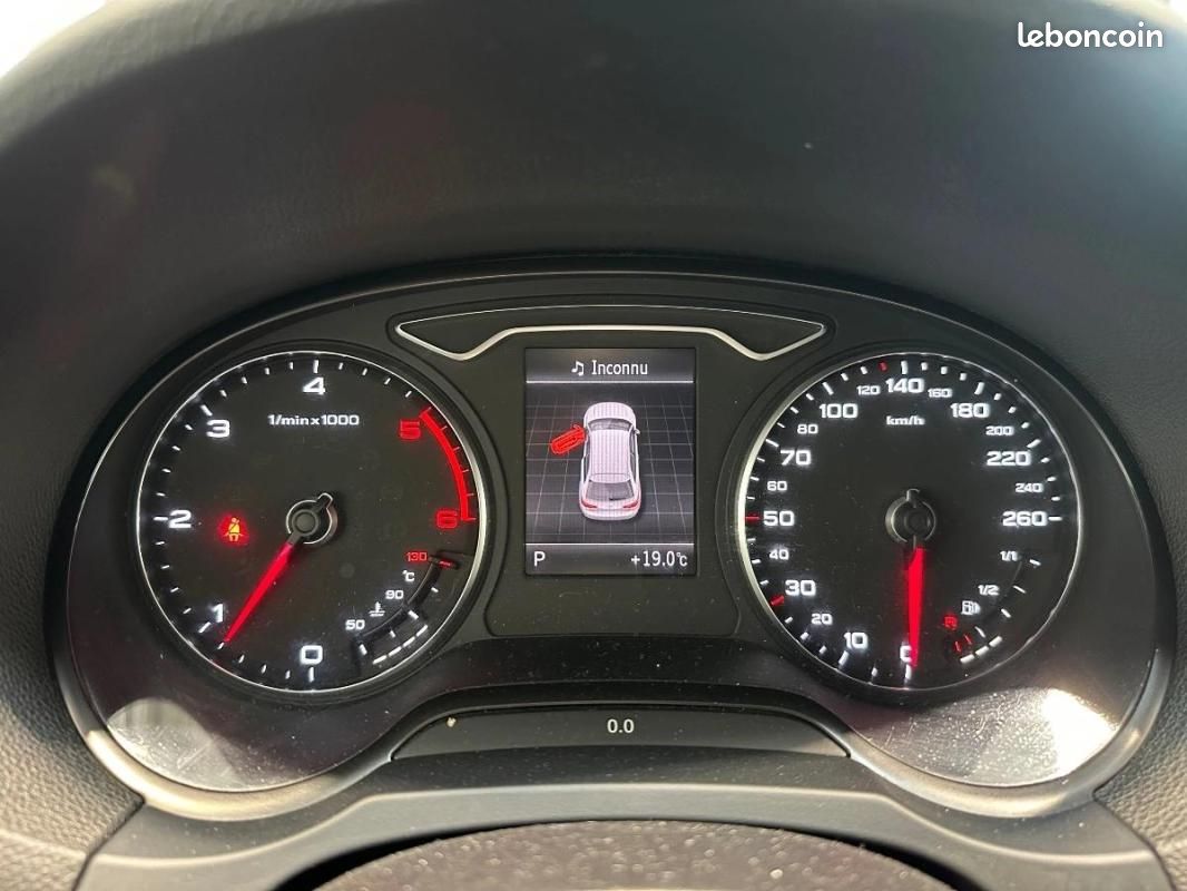 Audi A3 2.0 TDI S line - 150 ch (image 18)