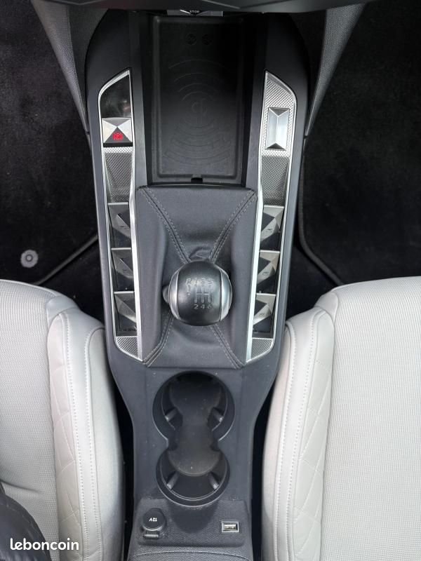 DS 3 - Crossback 1.2 THP 100ch GARANTIE 12 MOIS (image 19)