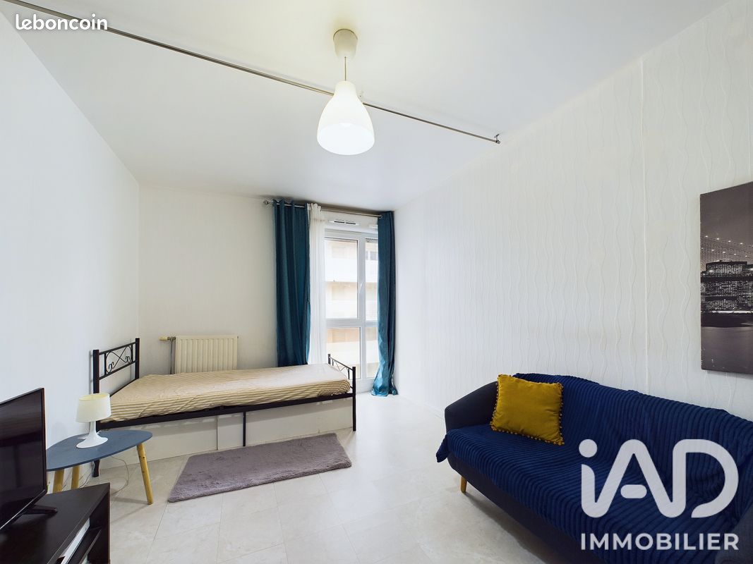 Appartement 2 pièces 37 m² · à Évry-Courcouronnes · 37 m² · 142 000 €