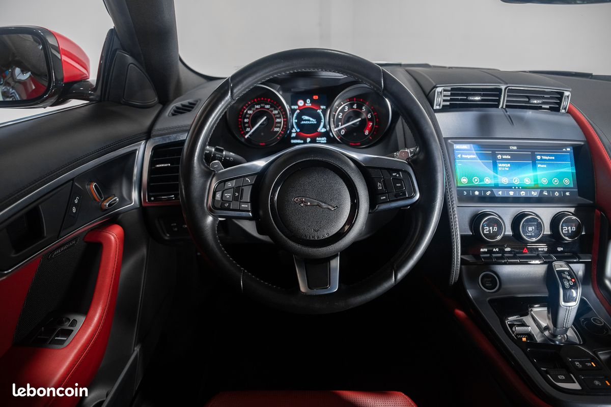 Jaguar F-Type V6 340 phase 2 - Apple Car Play (image 8)