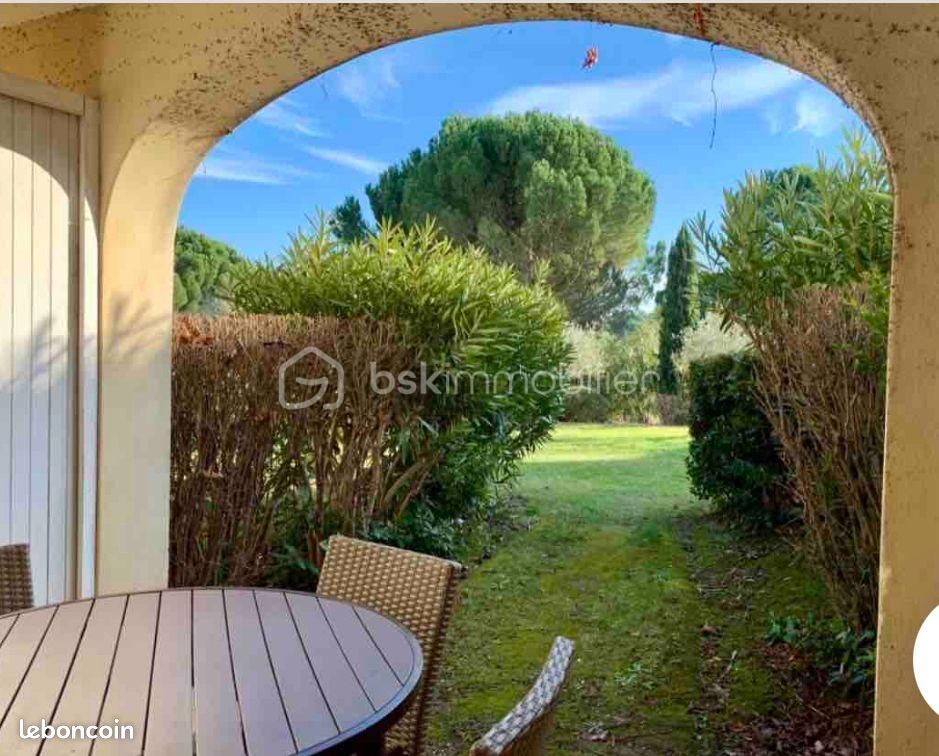 Appartement 1 pièce 32 m² · à Mallemort · 32 m² · 750 €
