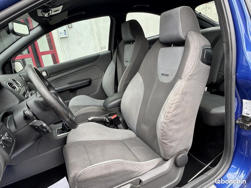 Ford focus 2.5 t - 225 2004 berline st phase 1 (image 18)