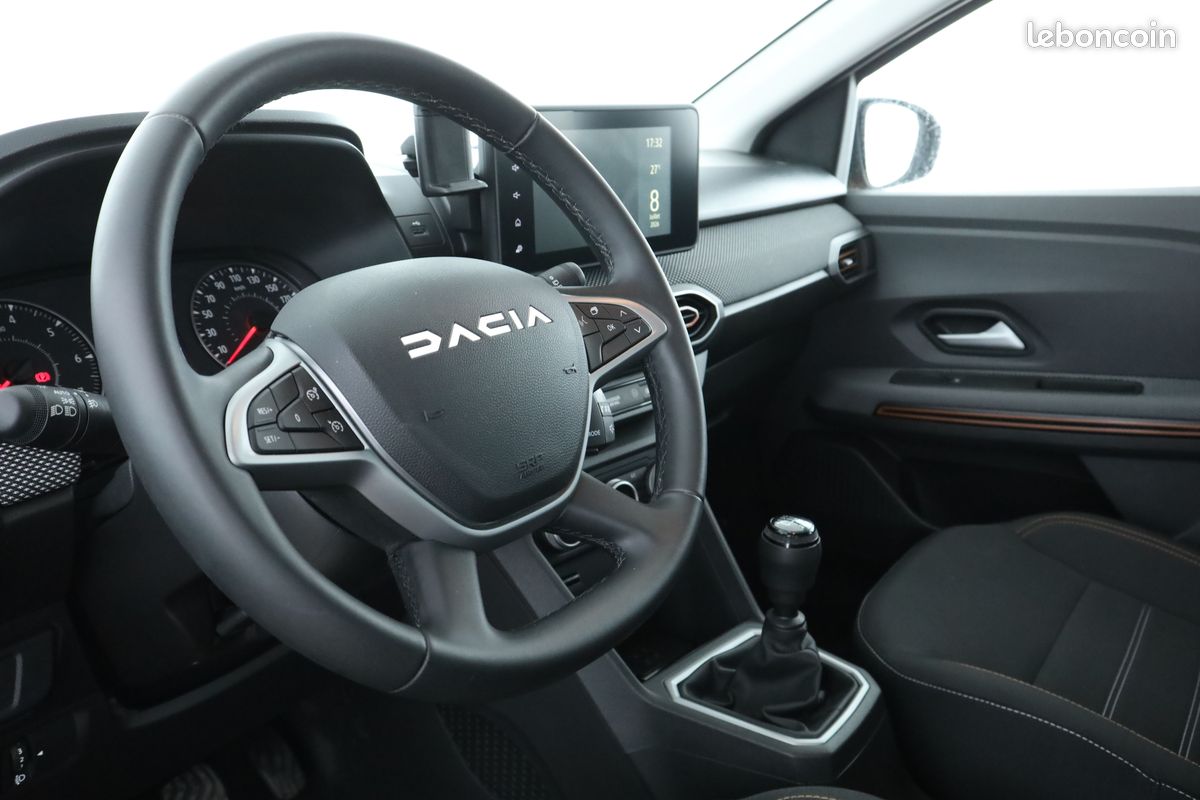 Dacia Sandero III Stepway 1.0 TCe Expression 91 ch (image 6)