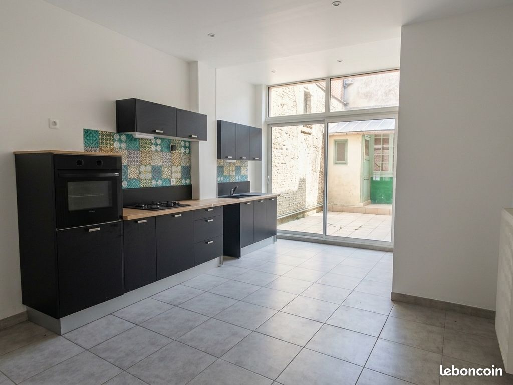Maison 4 pièces 97 m² · à Saint-Omer · 97 m² · 720 €