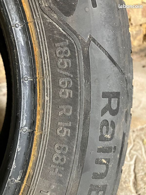 Uniroyal RainExpert 5 185/65 R15 88H