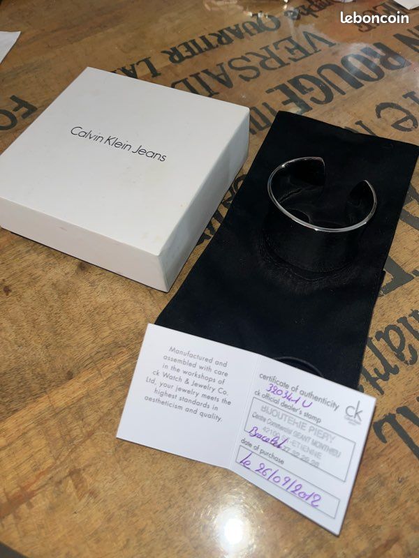 Bague et bracelet Calvin Klein Montres Bijoux