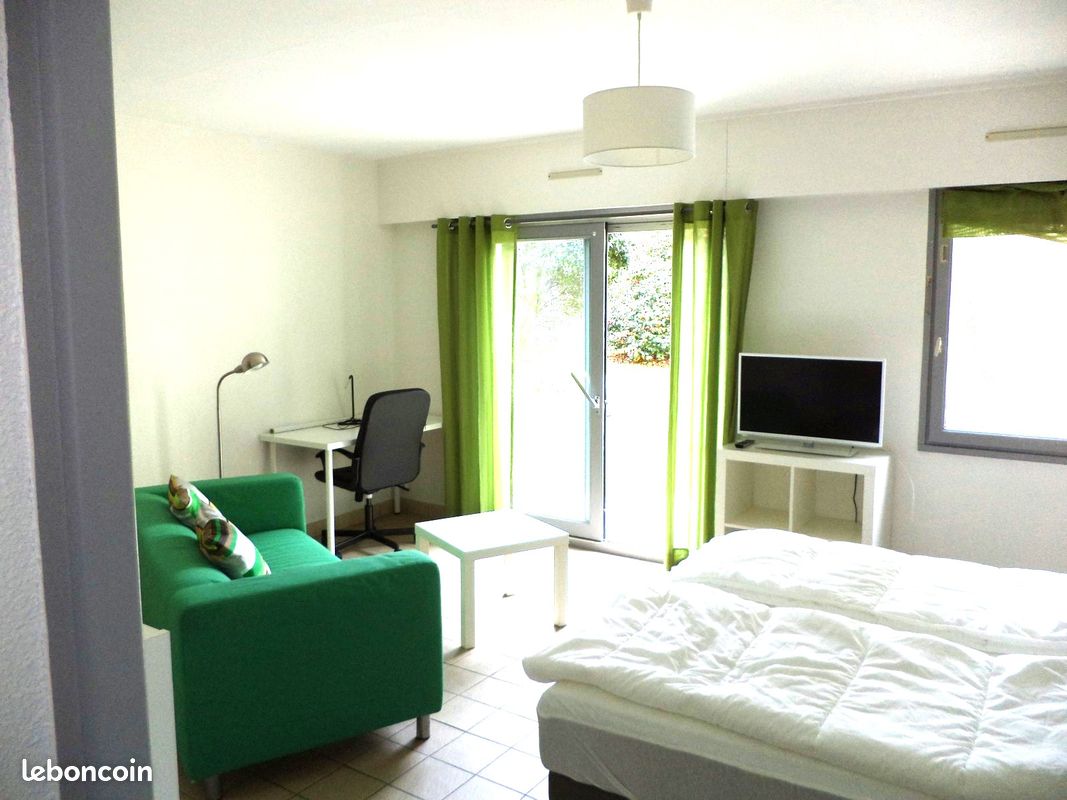 Appartement 1 pièce 30 m² · à Quimper · 30 m² · 460 €