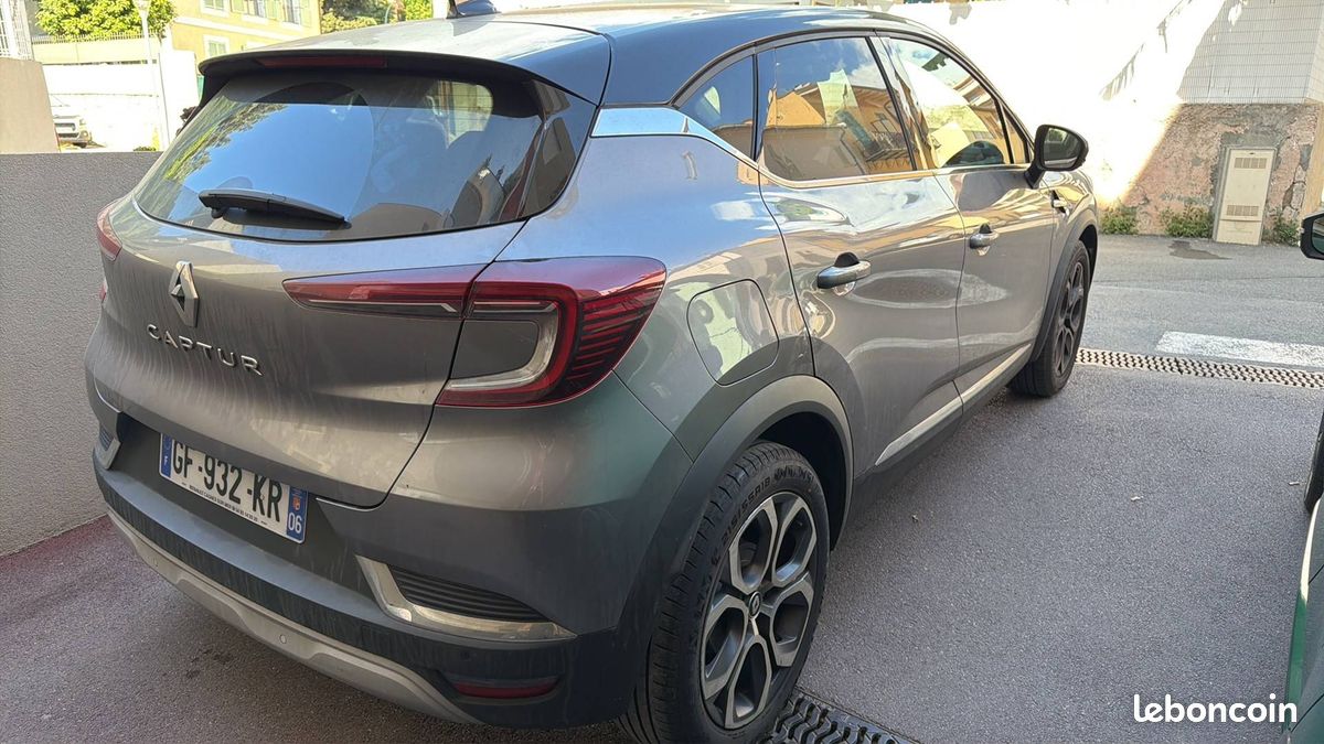 Renault captur tce 140 21 intens (image 2)