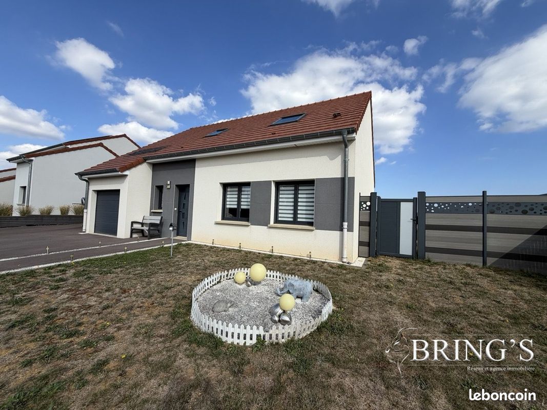 Maison 5 pièces 114 m² · à Avril · 114 m² · 345 000 €