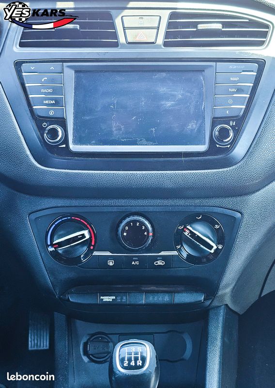 HYUNDAI i20 1.2 84 GO Navi/SUIVI COMPLET RESEAU/MOTEUR A CHAINE (image 7)